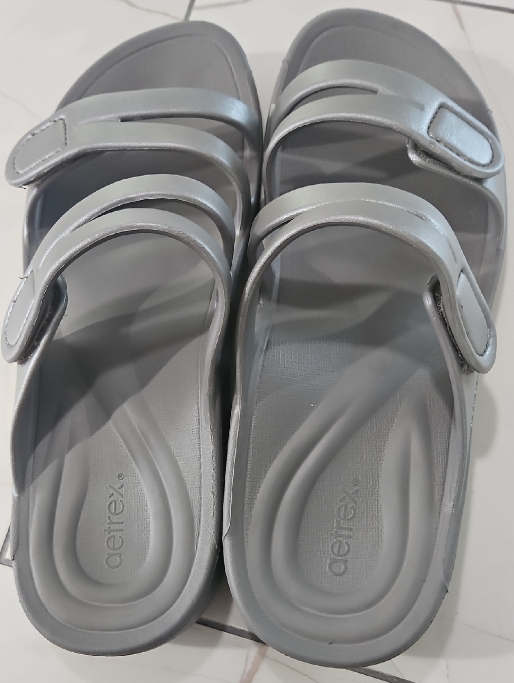 Aetrex Silver Women's Slide Sandals - Picture 4 of 5